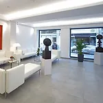 西蒙奇尼酒店