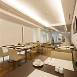 西蒙奇尼酒店 酒店 4*